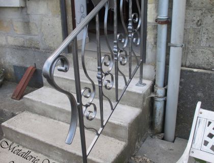 Rampe d'escalier forgé